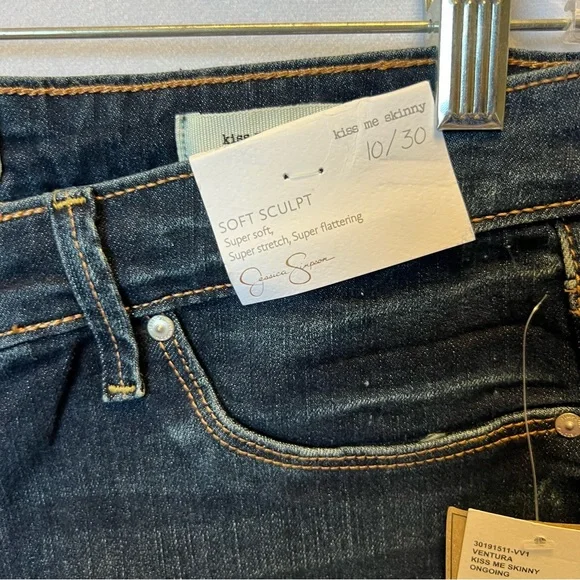 NWT Jessica Simpson Women's Jeans. Skinny Fit Dark Wash - Picture 6 of 12